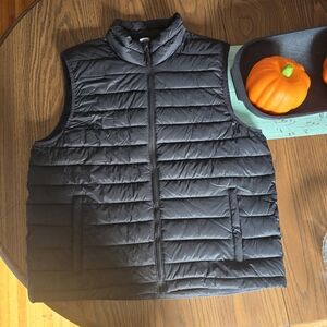 Ozark Trail Black Puffer Vest